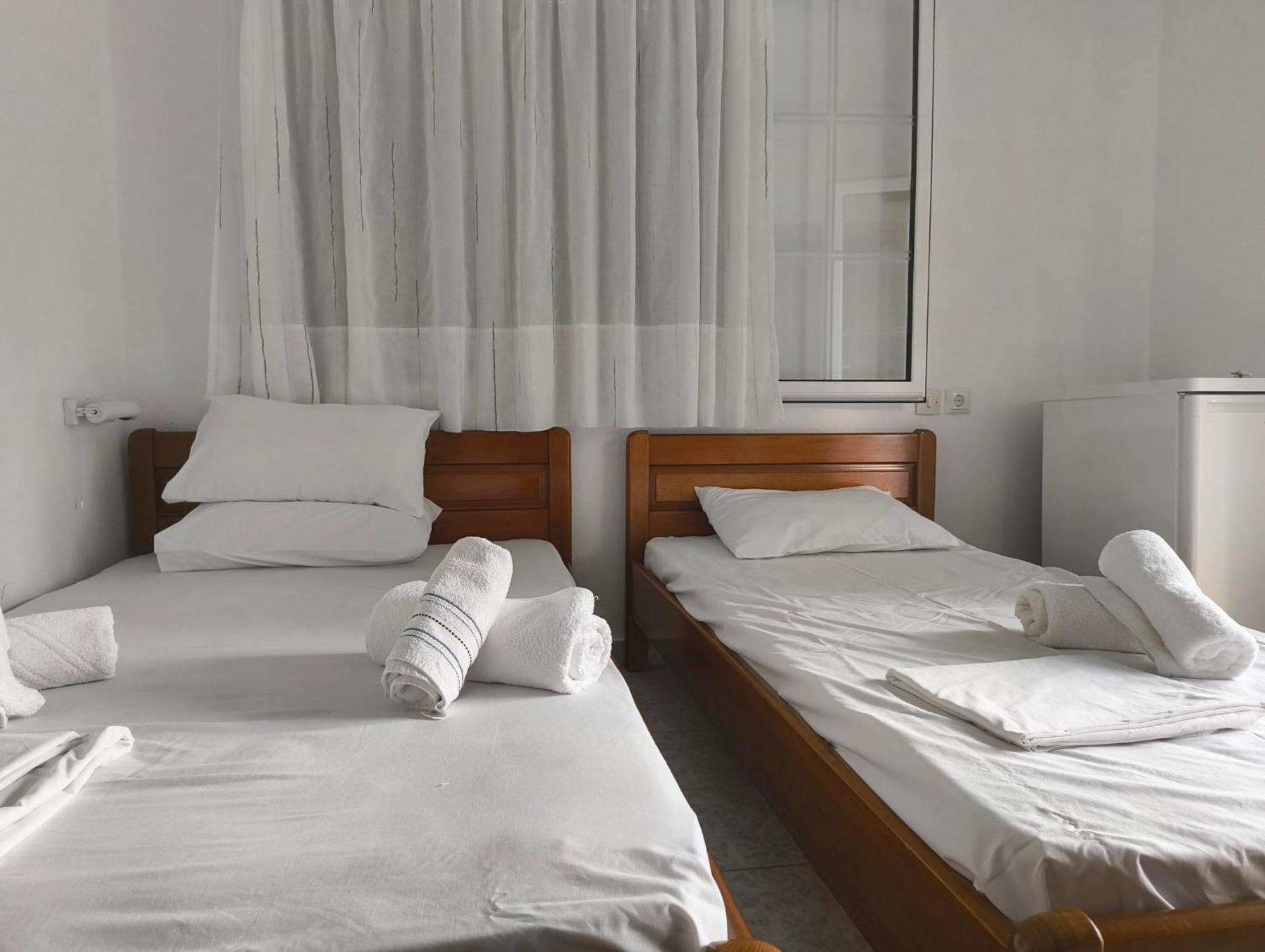 Plexidas Apartments Paralia Skotinis Luaran gambar